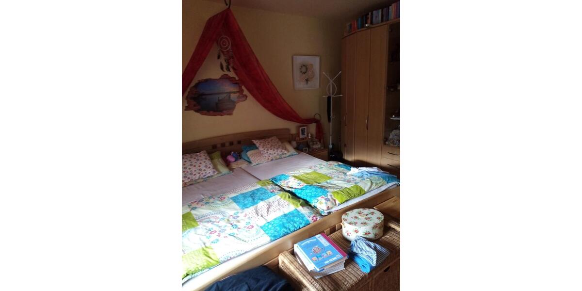 Etagenwohnung Neunkirchen - 4 Zimmer, 91 m&sup2;, 650&euro; | Angebot:26124547