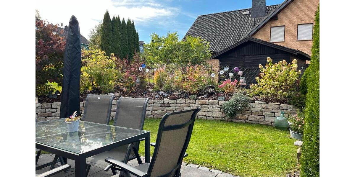 Doppelhaushälfte Kirchhundem - 2 Zimmer, 115 m&sup2;, 310.000&euro; | Angebot:23877141