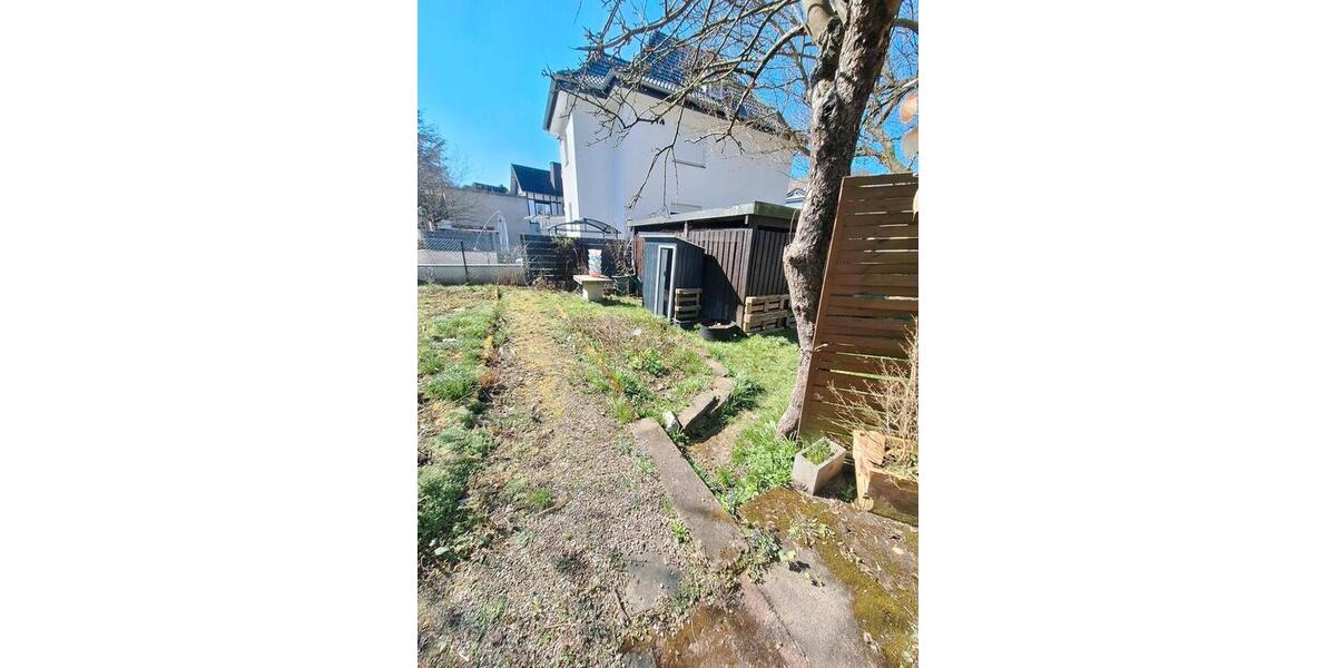 Erdgeschoßwohnung Siegen Kaan-Marienborn - 2.5 Zimmer, 84 m&sup2;, 820&euro; | Angebot:26090526