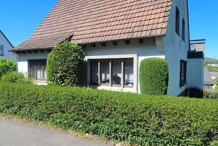 Haus Attendorn - 6 Zimmer, 152 m&sup2;, 275.000&euro; | Angebot:26583992