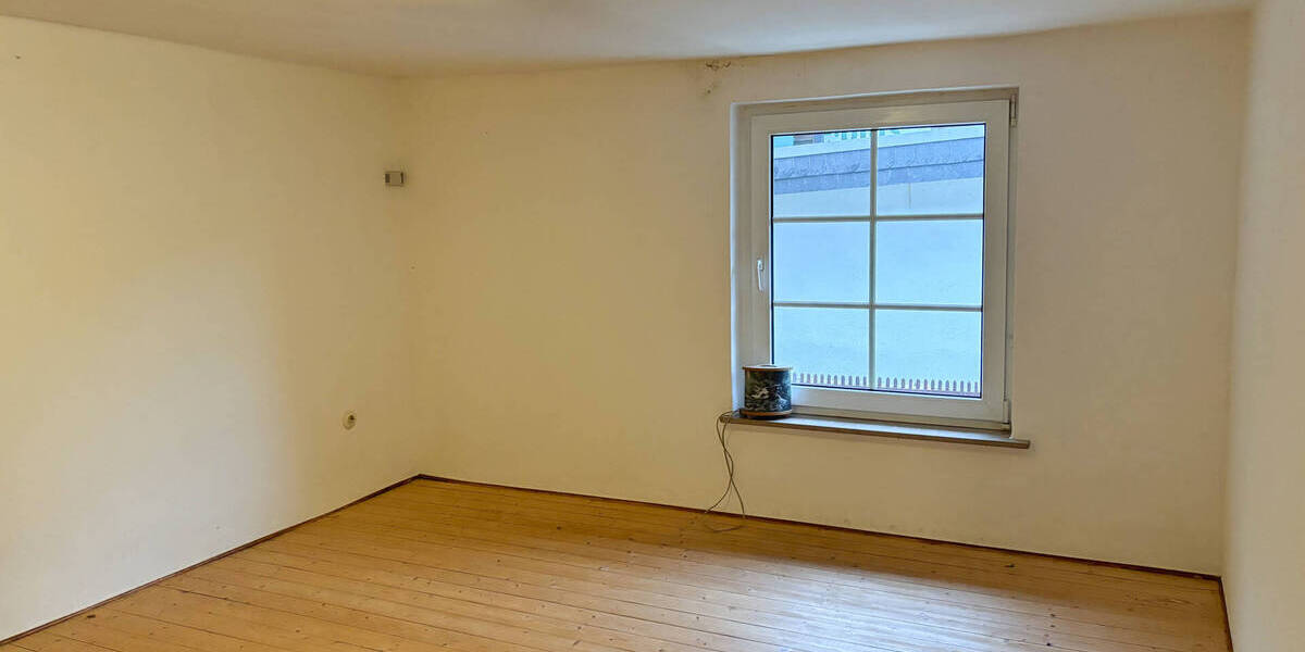 Einfamilienhaus Selbach - 1 Zimmer, 174 m&sup2;, 99.000&euro; | Angebot:25691803