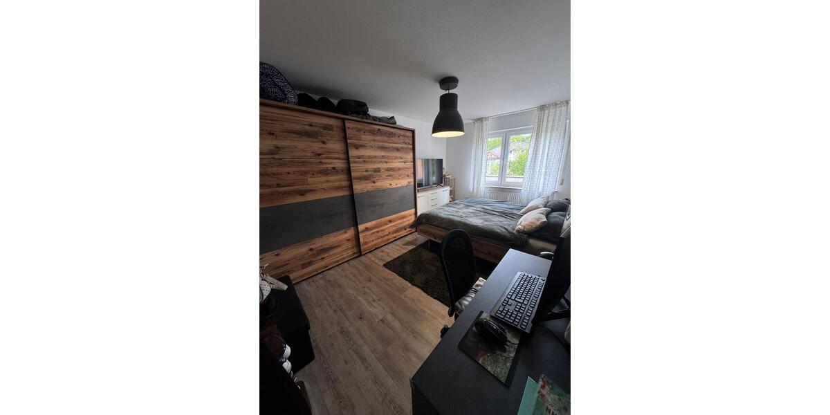 Etagenwohnung Siegen Kaan-Marienborn - 3 Zimmer, 84 m&sup2;, 850&euro; | Angebot:26546026