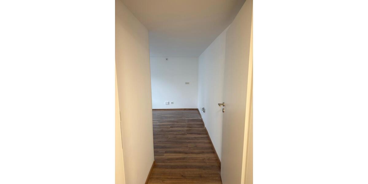 Erdgeschoßwohnung Burbach - 3 Zimmer, 70 m&sup2;, 700&euro; | Angebot:25292846