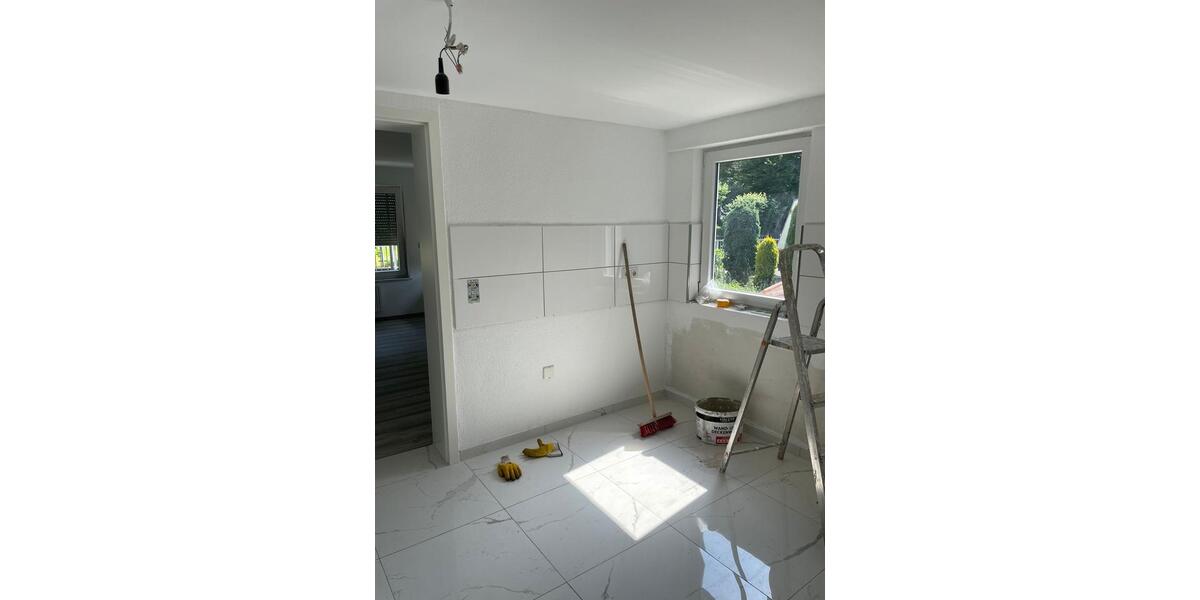 Mehrfamilienhaus, Wohnhaus Kreuztal - 8 Zimmer, 185 m&sup2;, 299.000&euro; | Angebot:26889254