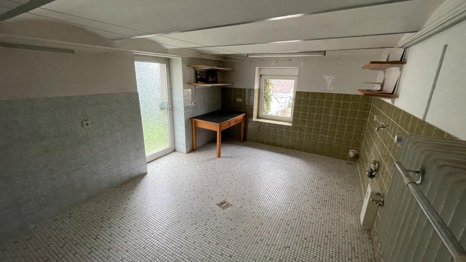 Einfamilienhaus Kirchhundem - 7 Zimmer, 170 m&sup2;, 225.000&euro; | Angebot:27474144
