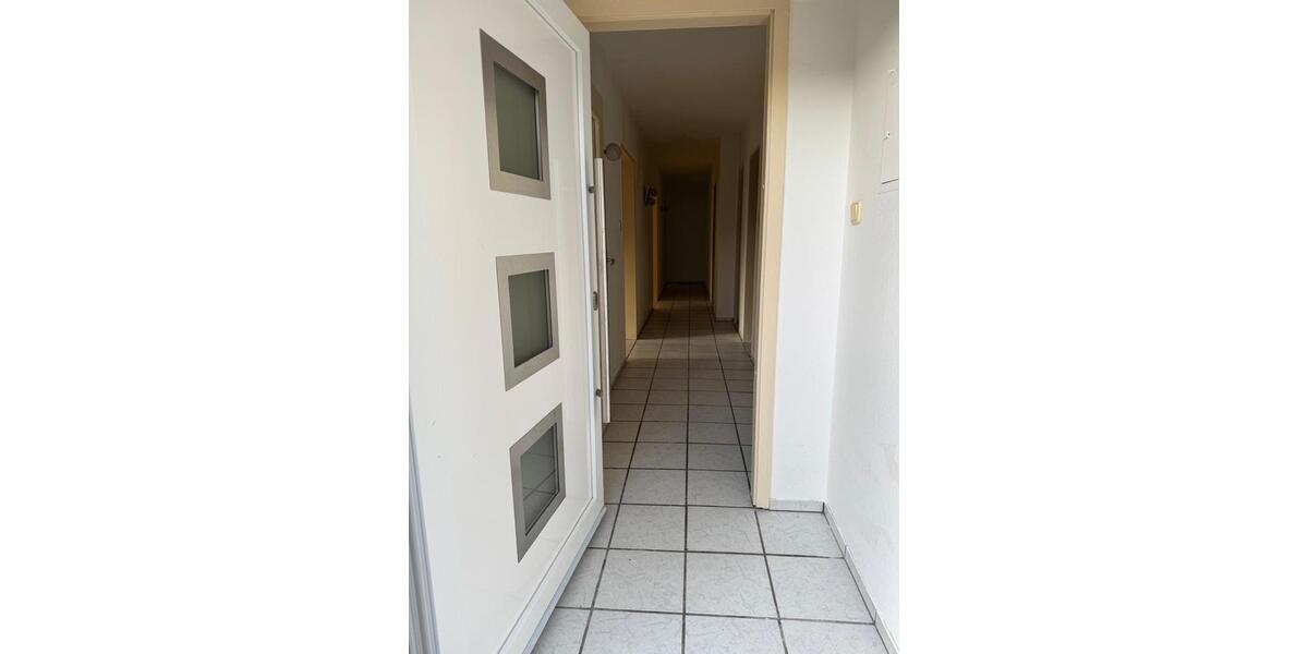 Etagenwohnung Siegen Kaan-Marienborn - 3 Zimmer, 79 m&sup2;, 650&euro; | Angebot:25219243