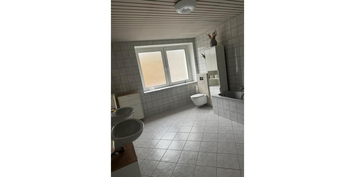 Erdgeschoßwohnung Mudersbach - 3 Zimmer, 88 m&sup2;, 720&euro; | Angebot:25636637