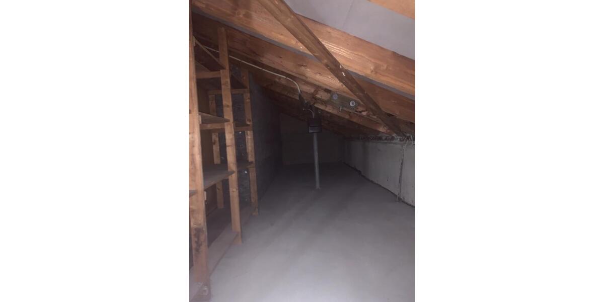 Einfamilienhaus Netphen - 5 Zimmer, 120 m&sup2;, 180.000&euro; | Angebot:26685868