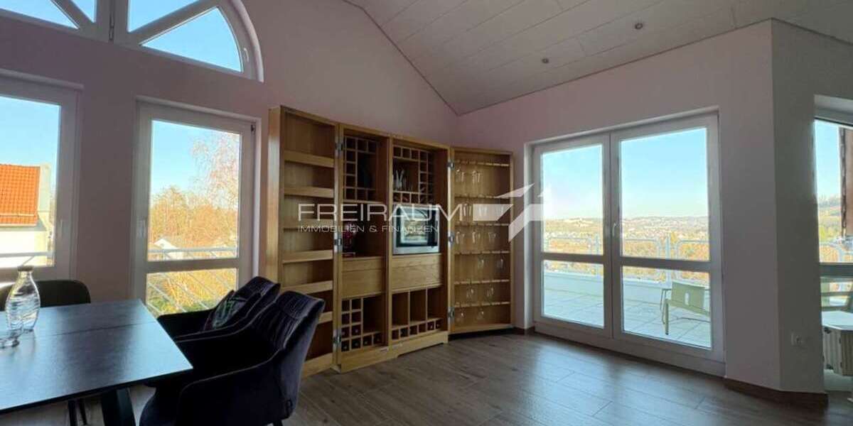 Etagenwohnung Siegen / Geisweid Geisweid - 2 Zimmer, 61 m&sup2;, 195.000&euro; | Angebot:26545632