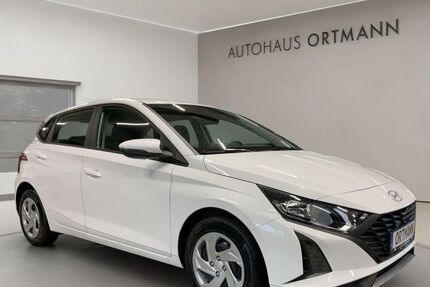 Hyundai i20 2.600 km 20.790 &euro; Wissen 57537