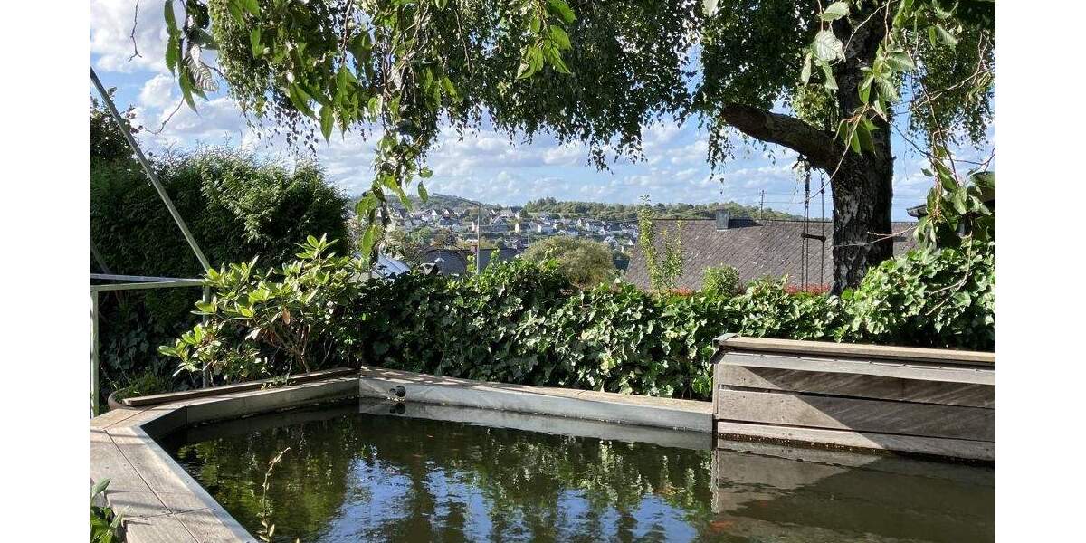 Einfamilienhaus Weitefeld - 5 Zimmer, 124 m&sup2;, 150.000&euro; | Angebot:25685049