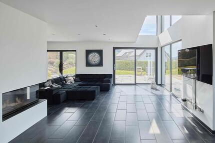 Haus Lennestadt - 5 Zimmer, 164 m&sup2;, 750.000&euro; | Angebot:26800168
