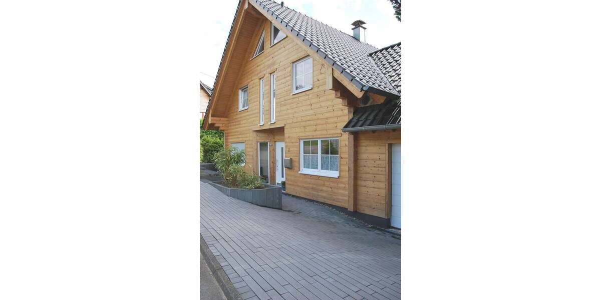 Einfamilienhaus Waldbröl - 5 Zimmer, 196 m&sup2;, 495.000&euro; | Angebot:27019458