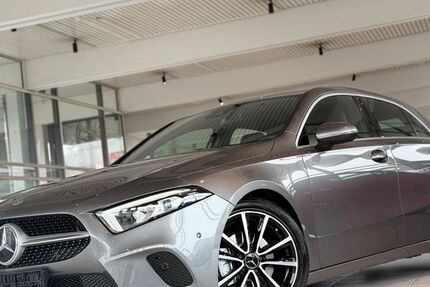 Mercedes-Benz A 200 142.580 km 17.991 &euro; Siegen 57078