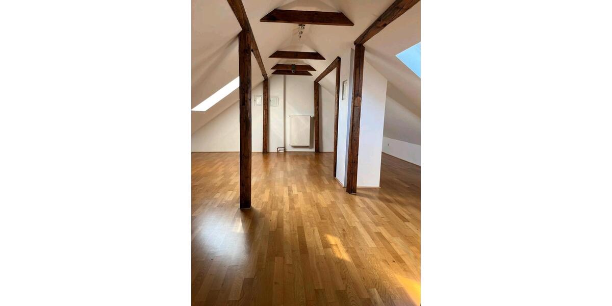 Etagenwohnung Siegen Eiserfeld - 3 Zimmer, 94 m&sup2;, 950&euro; | Angebot:25378631