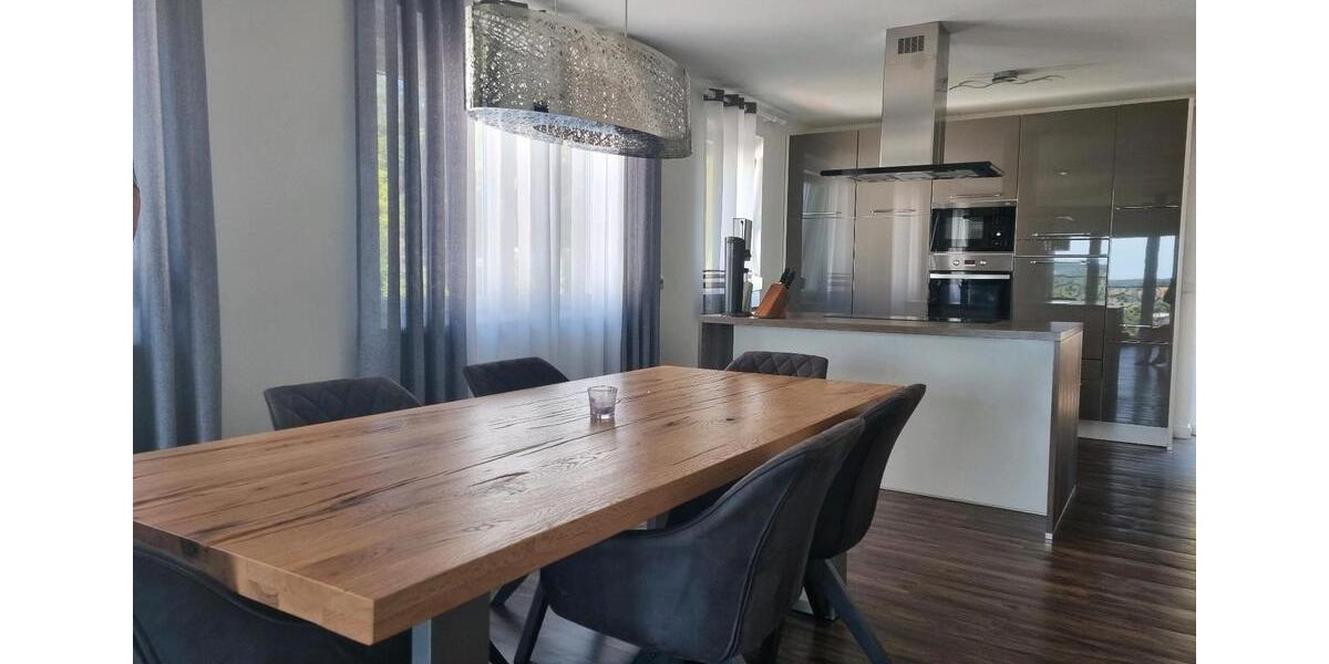 Einfamilienhaus Burbach - 8 Zimmer, 570.000&euro; | Angebot:22469410