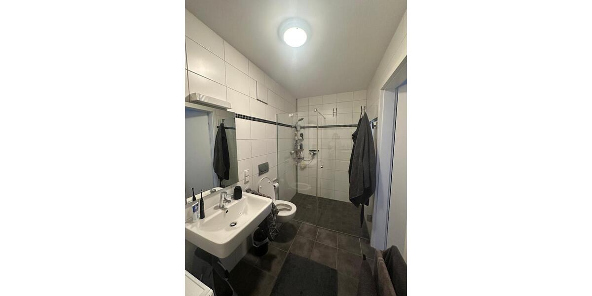 Hochparterre Siegen Dillnhütten - 3 Zimmer, 92 m&sup2;, 960&euro; | Angebot:25841783
