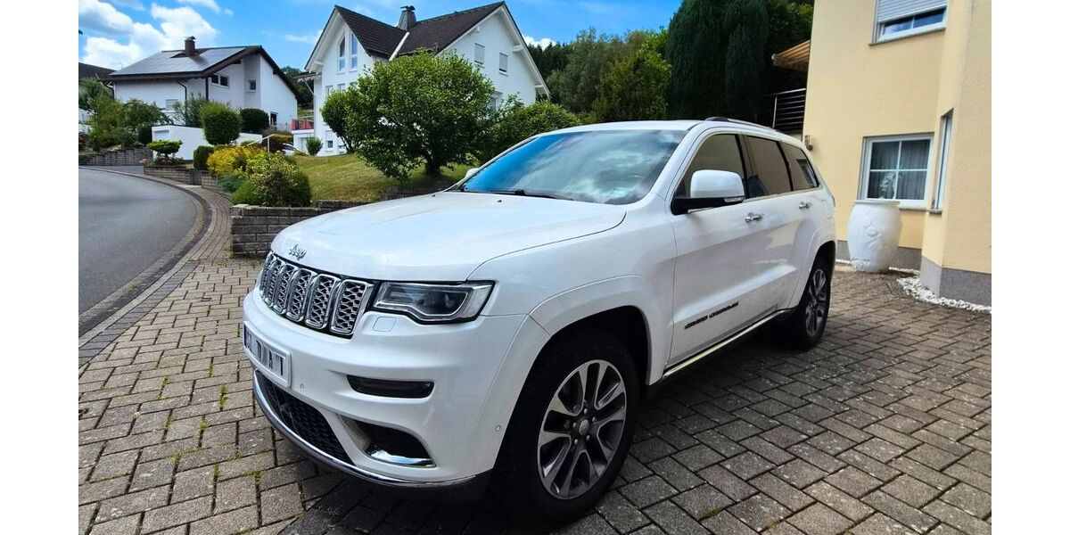 Jeep Grand Cherokee 77.000 km 22.500 &euro; Freudenberg 57258
