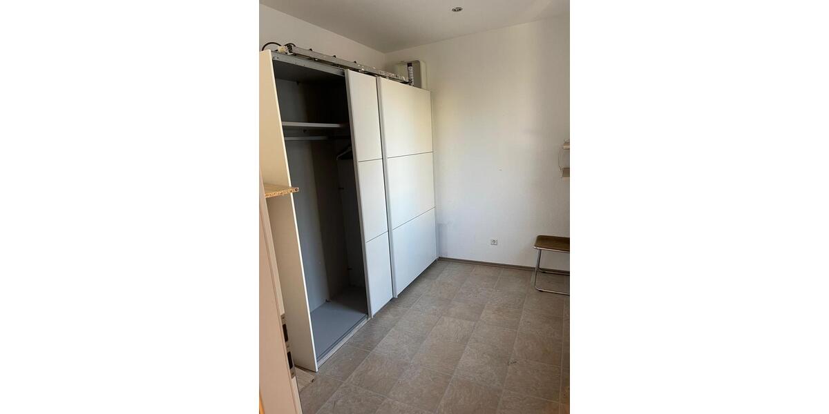 Erdgeschoßwohnung Neunkirchen - 1 Zimmer, 43 m&sup2;, 350&euro; | Angebot:26397820
