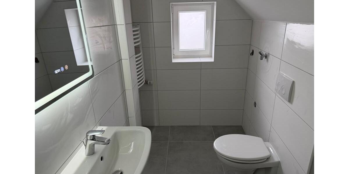 Etagenwohnung Hachenburg - 2 Zimmer, 125 m&sup2;, 1.100&euro; | Angebot:25999964