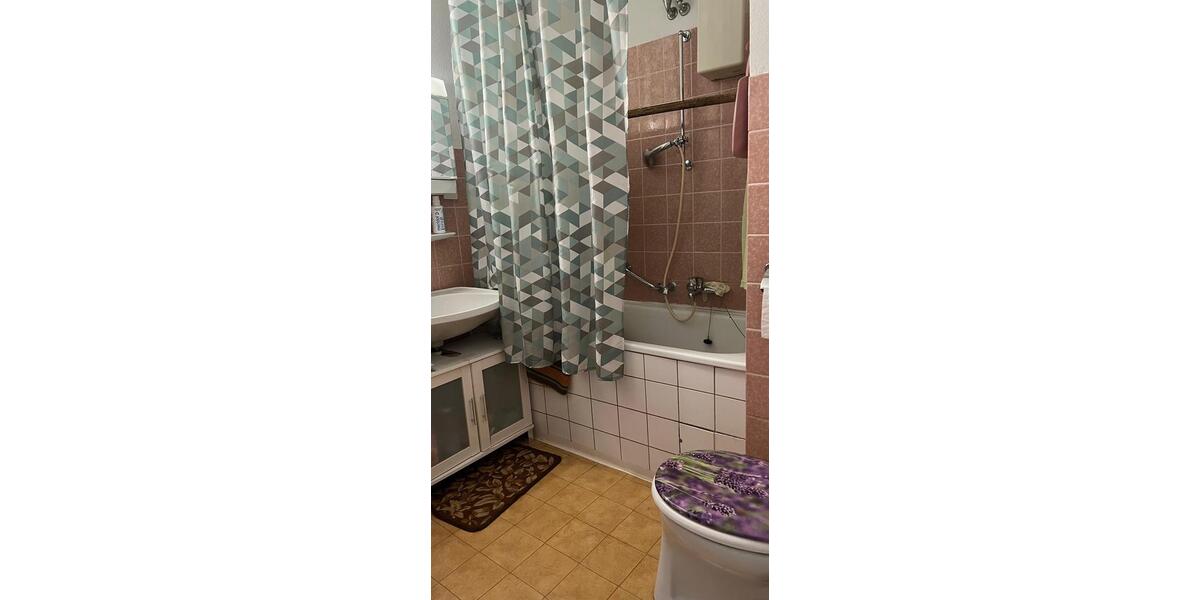 Etagenwohnung Hamm (Sieg) - 5 Zimmer, 105 m&sup2;, 215.000&euro; | Angebot:25978344