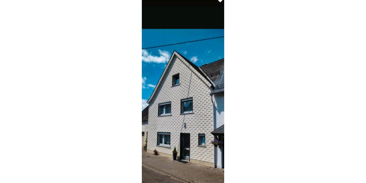 Reihenhaus Hellenhahn-Schellenberg Schellenberg - 6 Zimmer, 115 m&sup2;, 1.000&euro; | Angebot:26029225