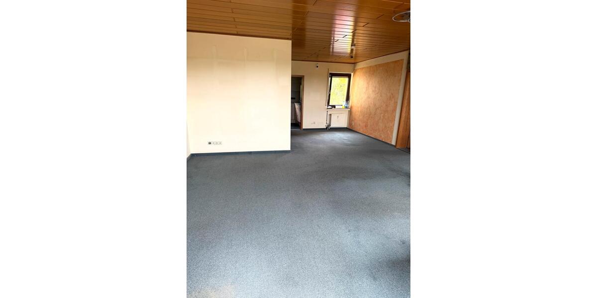 Etagenwohnung Netphen - 3 Zimmer, 90 m&sup2;, 230.000&euro; | Angebot:26493613
