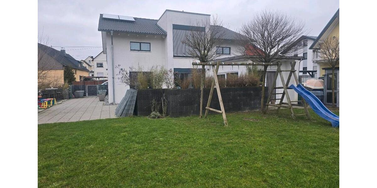 Einfamilienhaus Rennerod - 7 Zimmer, 176 m&sup2;, 350.000&euro; | Angebot:25550580