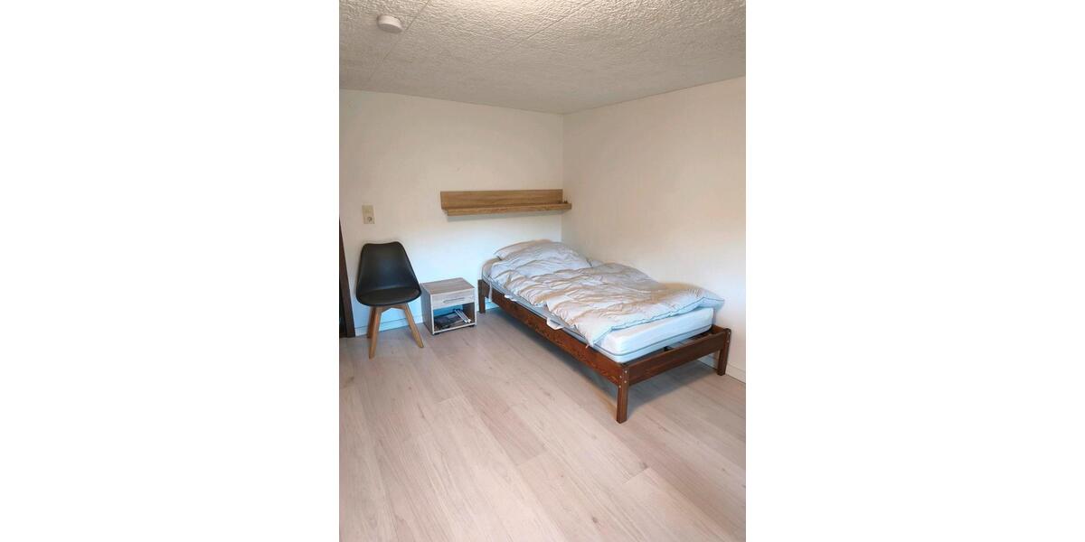 Etagenwohnung Burbach - 1 Zimmer, 39 m&sup2;, 450&euro; | Angebot:26659107