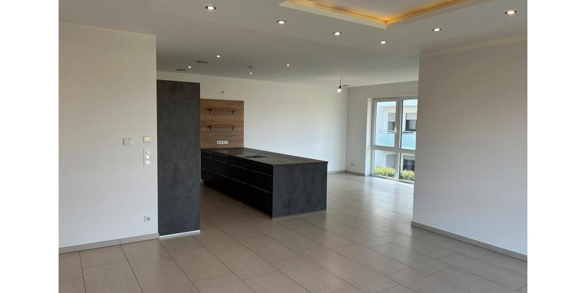 Etagenwohnung Siegen Kaan-Marienborn - 3 Zimmer, 117 m&sup2;, 423.000&euro; | Angebot:23012250