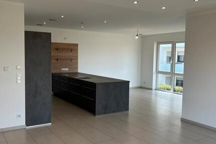 Wohnung Siegen Kaan-Marienborn - 3 Zimmer, 117 m&sup2;, 423.000&euro; | Angebot:23012250