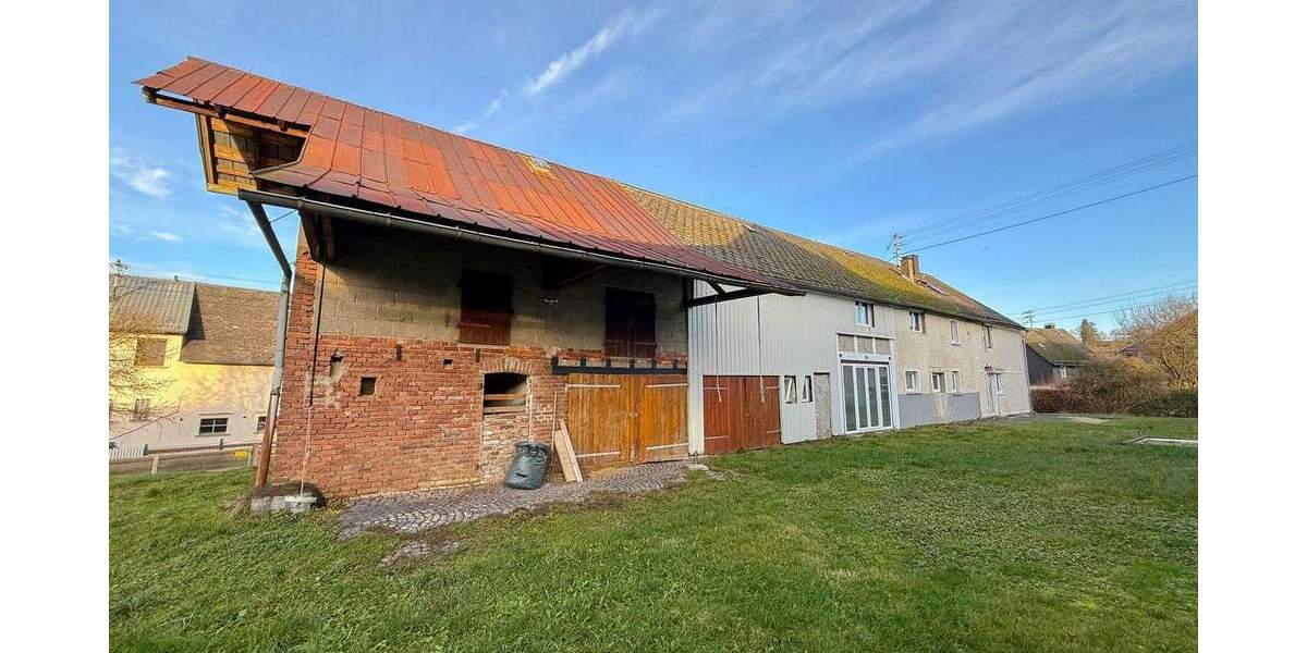 Einfamilienhaus Marzhausen - 9 Zimmer, 266 m&sup2;, 250.000&euro; | Angebot:25691935