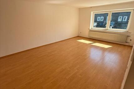 Wohnung Neunkirchen - 4 Zimmer, 85 m&sup2;, 795&euro; | Angebot:26423141