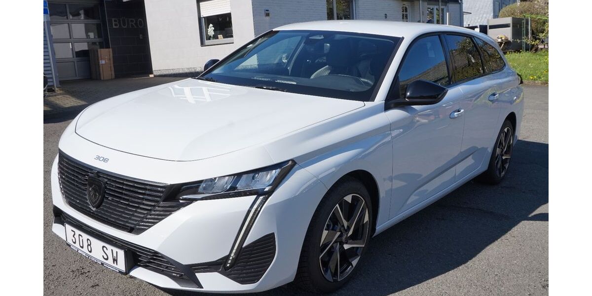 Peugeot 308 4.600 km 30.990 &euro; Burbach 57299