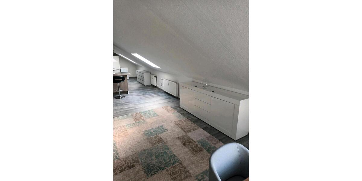 Dachgeschoßwohnung Rennerod - 4 Zimmer, 118 m&sup2;, 109.000&euro; | Angebot:26425634