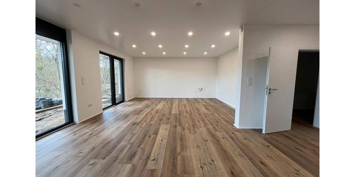 Terrassenwohnung Freudenberg - 3 Zimmer, 105 m&sup2;, 1.000&euro; | Angebot:25974971