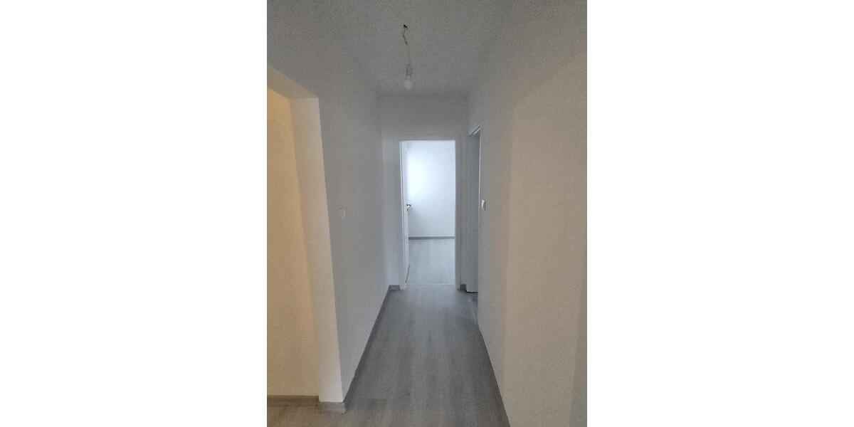 Etagenwohnung Kirchhundem - 3 Zimmer, 120 m&sup2;, 800&euro; | Angebot:25793357