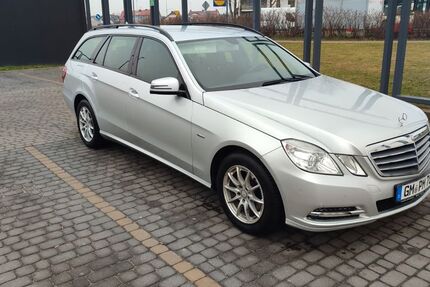 Mercedes-Benz E 200 200.000 km 7.890 &euro; Waldbröl 51545