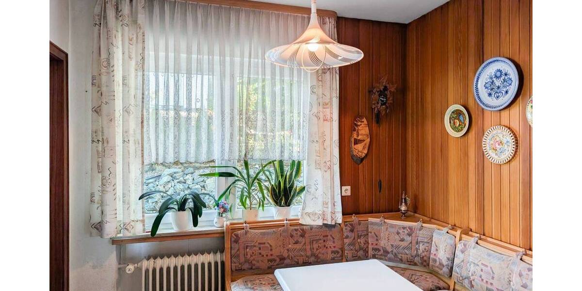 Einfamilienhaus Bad Laasphe - 6 Zimmer, 183 m&sup2;, 336.000&euro; | Angebot:25775252