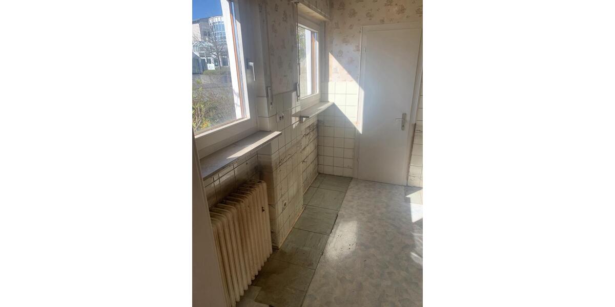 Einfamilienhaus Netphen - 5 Zimmer, 120 m&sup2;, 180.000&euro; | Angebot:26685868