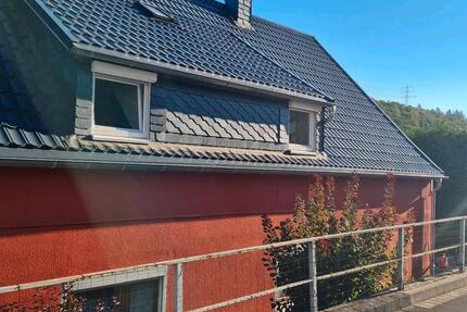 Haus Mudersbach - 5 Zimmer, 225 m&sup2;, 310.000&euro; | Angebot:23500726