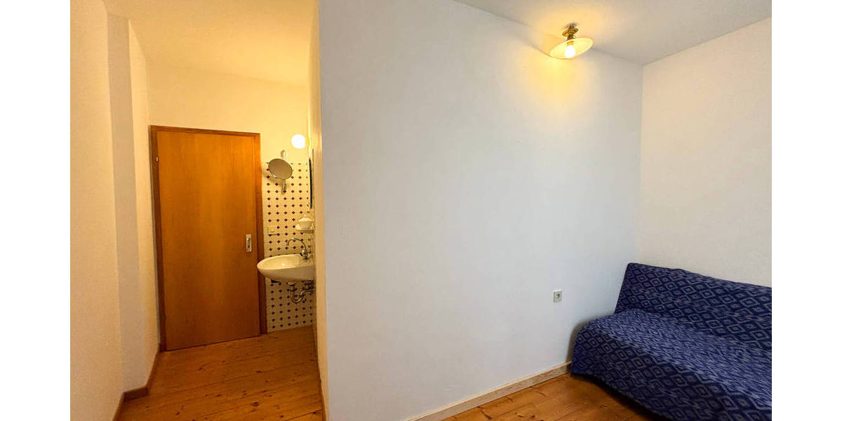 Einfamilienhaus Hamm - 7 Zimmer, 101 m&sup2;, 195.000&euro; | Angebot:25691796