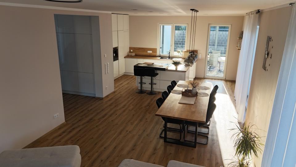 Einfamilienhaus Etzbach - 5 Zimmer, 198 m&sup2;, 549.000&euro; | Angebot:24309426