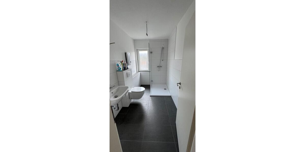 Etagenwohnung Siegen Dillnhütten - 5 Zimmer, 100 m&sup2;, 1.100&euro; | Angebot:25640102