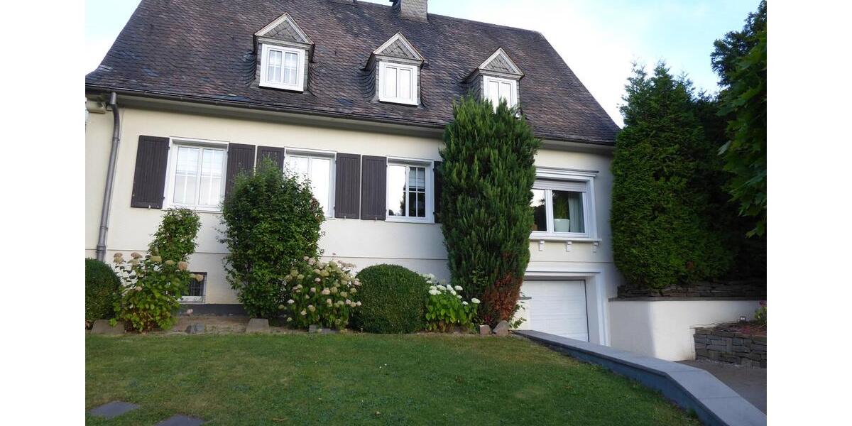 Villa Lennestadt - 6 Zimmer, 190 m&sup2;, 465.500&euro; | Angebot:26085154