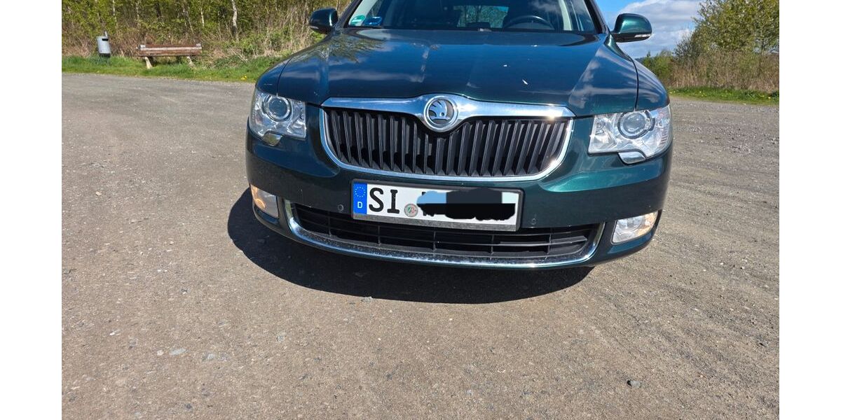 Skoda Superb 168.844 km 10.900 &euro; Wilnsdorf 57234