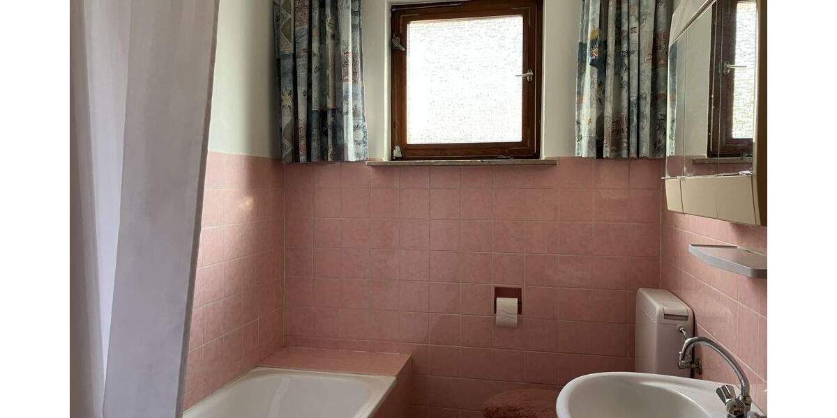 Einfamilienhaus Unnau / Korb Korb - 6 Zimmer, 136 m&sup2;, 189.000&euro; | Angebot:25685064