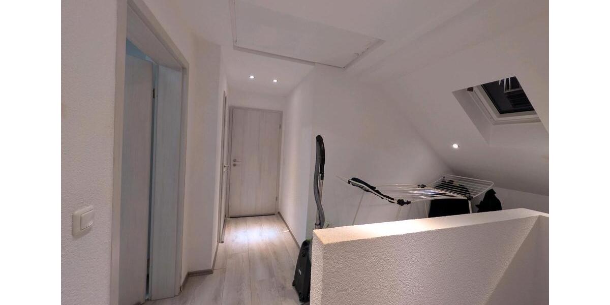 Einfamilienhaus Herdorf - 5 Zimmer, 144 m&sup2;, 330.000&euro; | Angebot:25895837