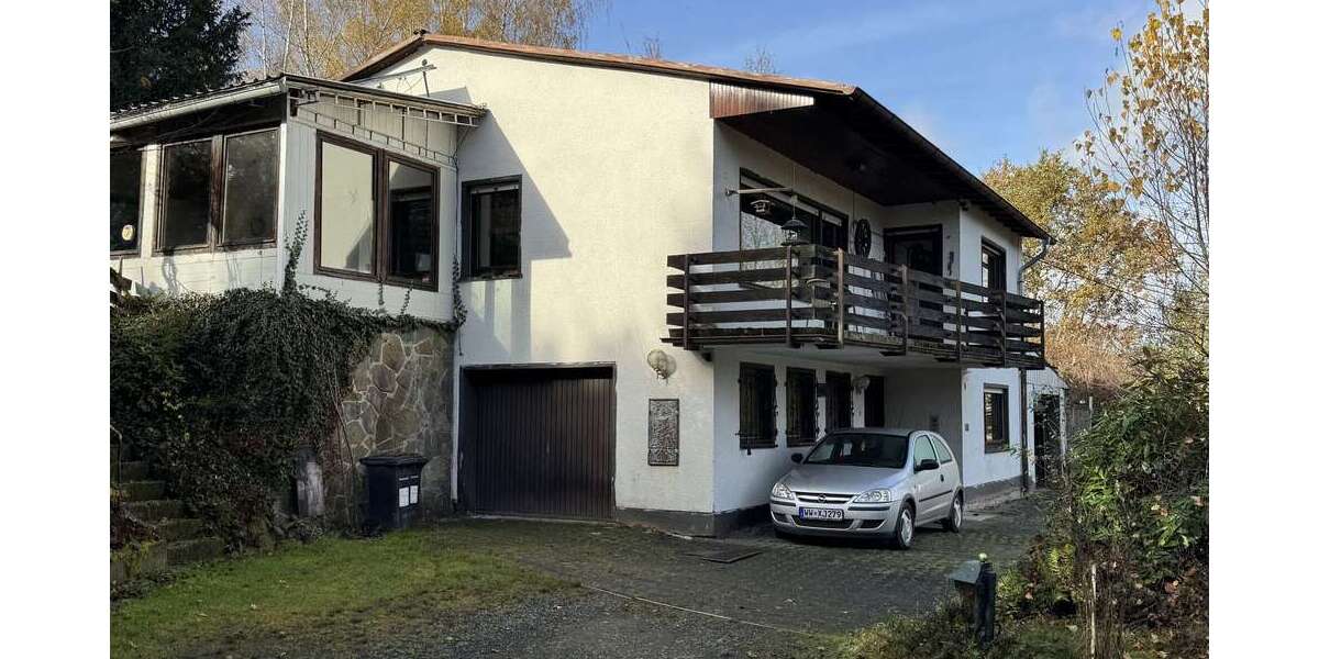 Einfamilienhaus Hachenburg - 5 Zimmer, 116 m&sup2;, 159.000&euro; | Angebot:24252000