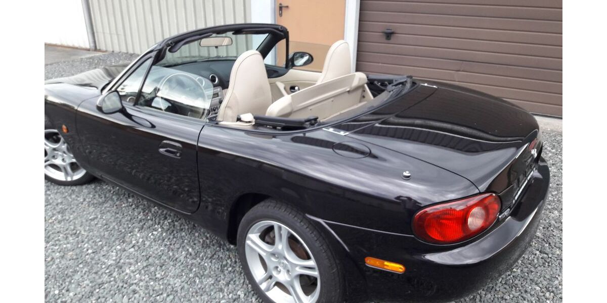 Mazda MX-5 75.000 km 8.990 &euro; Dillenburg 35689